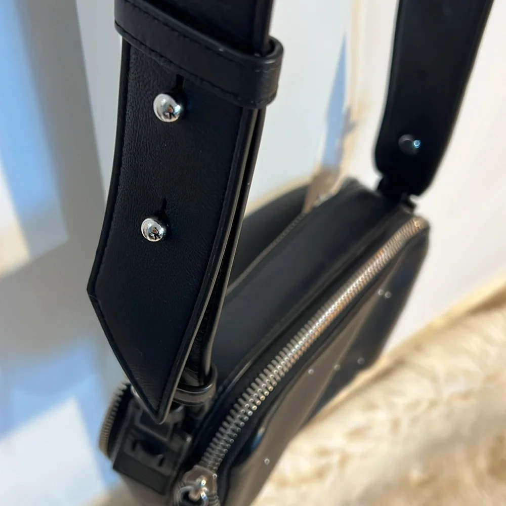 All saints black lamb leather purse. 8x6x3 - Picture 3 of 13